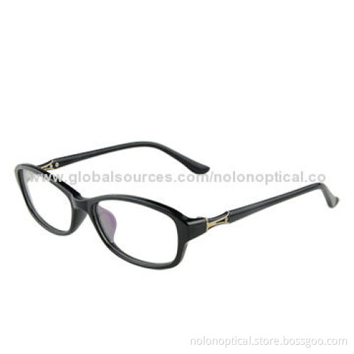 Merchandising Glasses with Black Acetate Temple